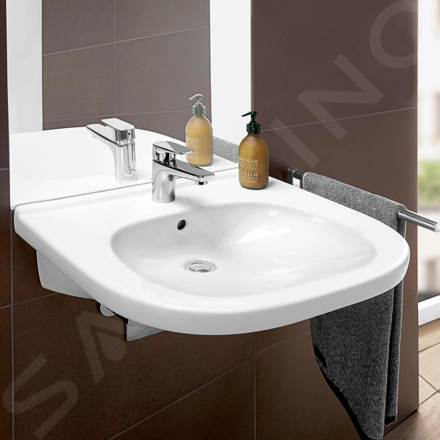 Villeroy & Boch ViCare - Vita Wastafel 610x550 Mm, Met Overloop, 1 Kraangat, AntiBac, CeramicPlus, Alpine Wit 411960T2 - Afbeelding 3